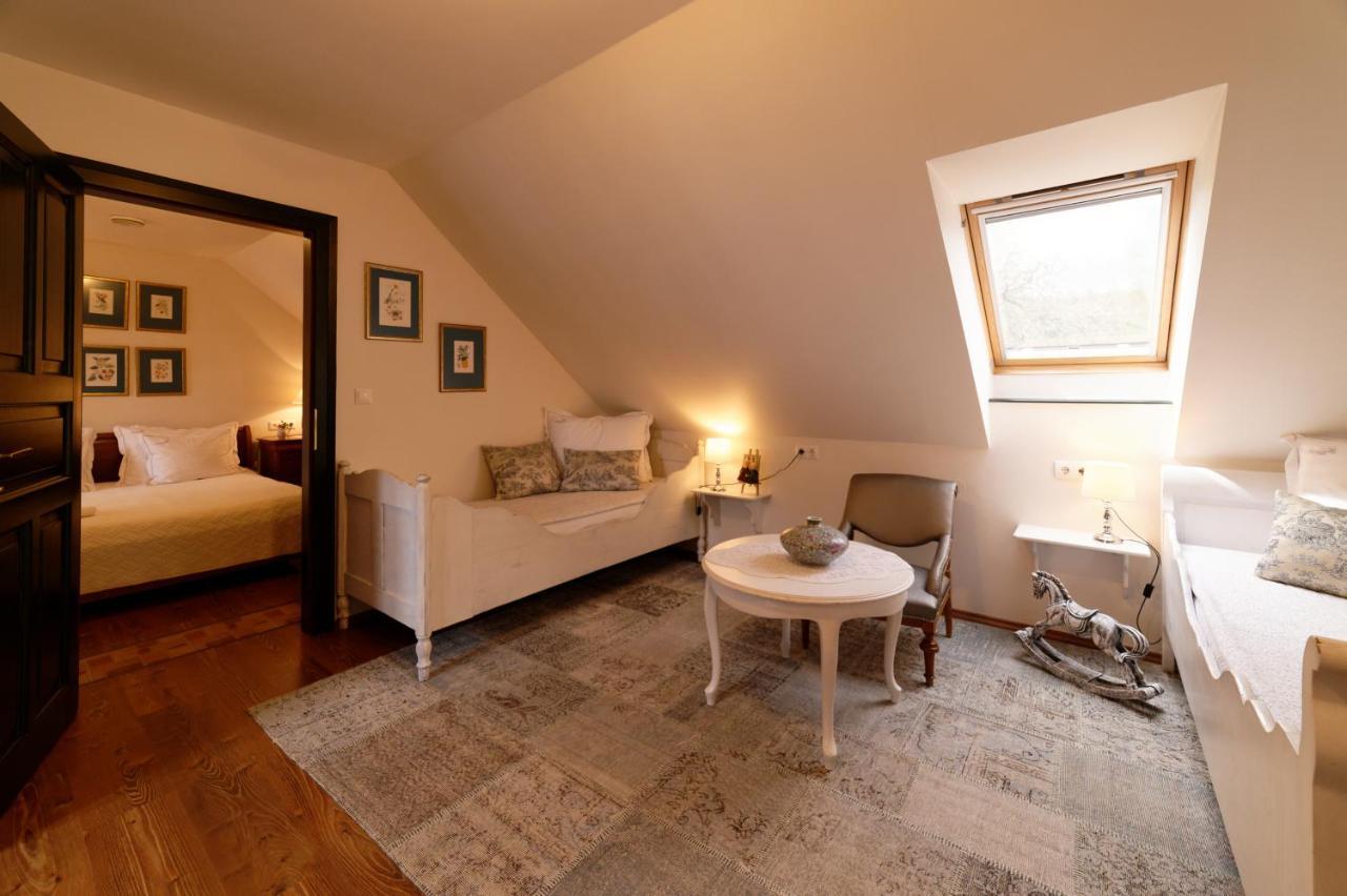 Bed and Breakfast Kosbor Panzio Magyarszombatfa Экстерьер фото